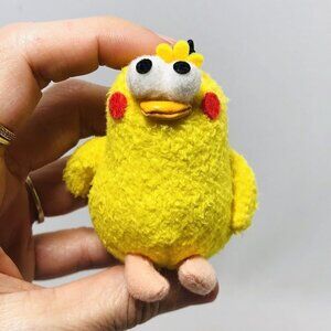 Docomo Chicken Chick Bird Plush Keyring Hang Charm Bulging Funny Eye Yellow Mini